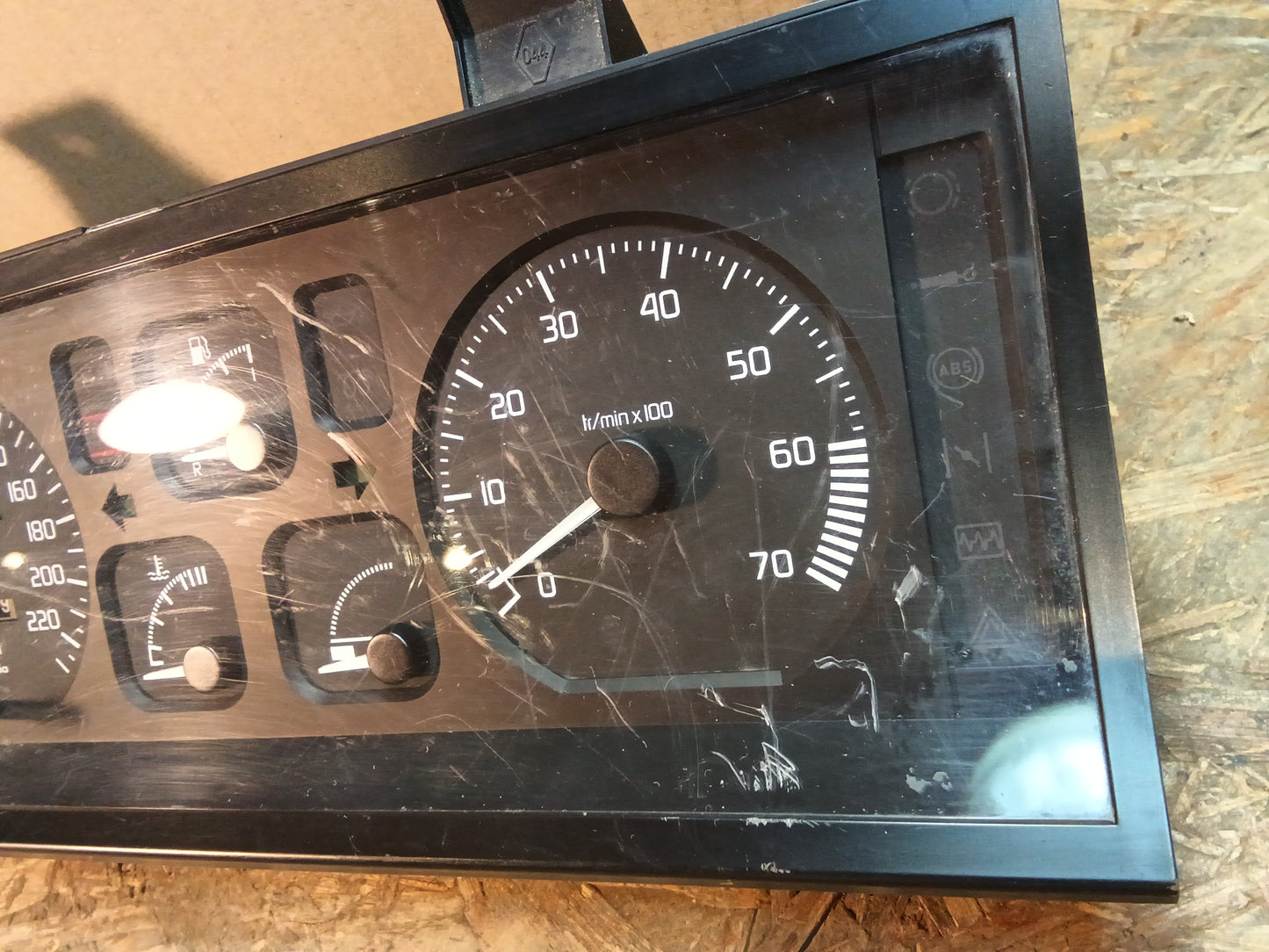 Renault Clio 1 Tacho Kombiinstrument original Renault GEBRAUCHT