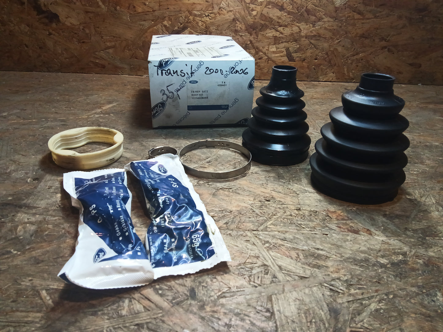 Ford Transit BJ 2000-2006 Achsmanschetten Set original Ford NEU