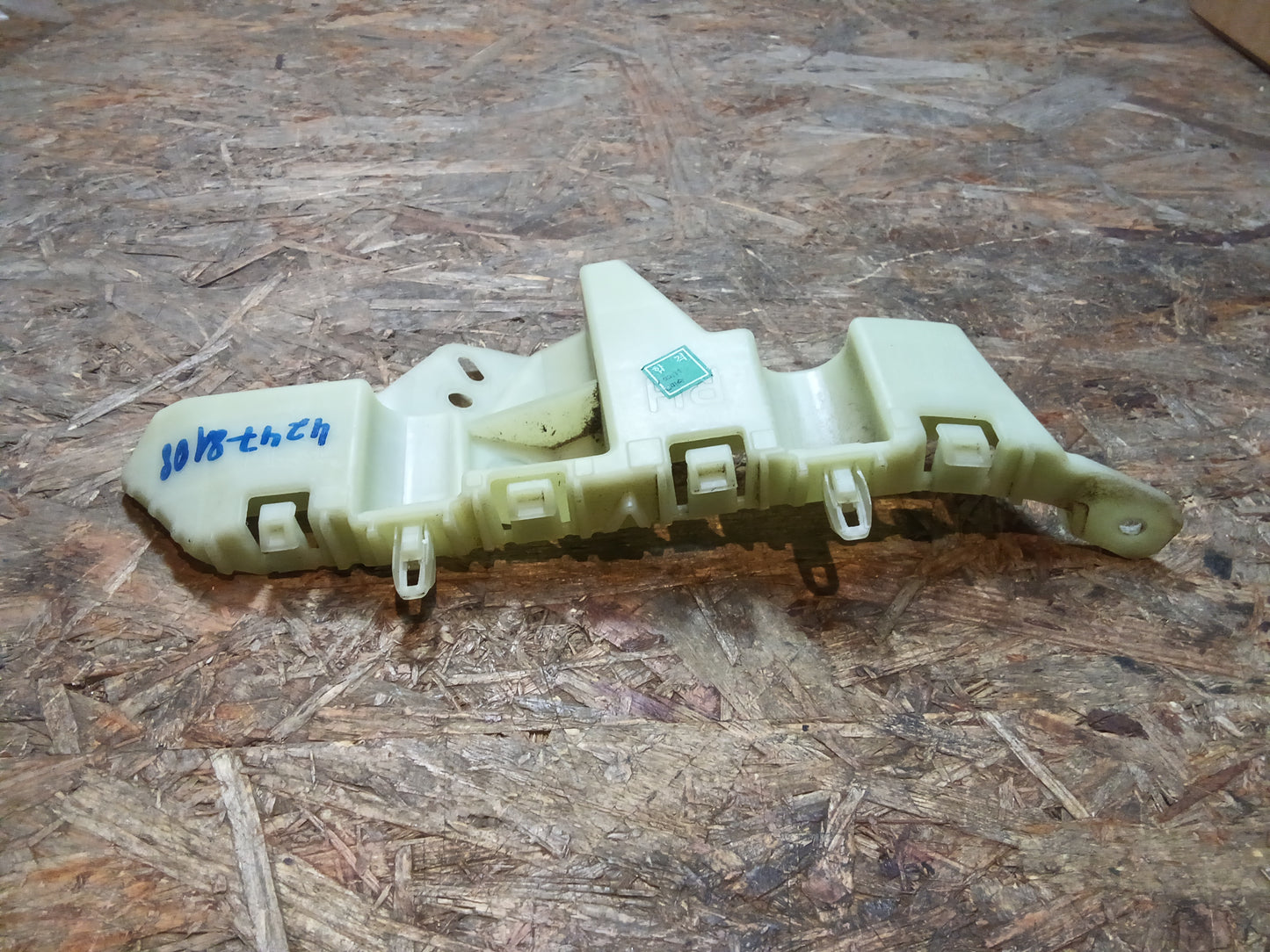 Mokka A Mokka X Halter Stoßstangenschlitten vorne links original GM NEU