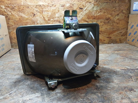 Ford Taunus MK2/3 Scheinwerfer rechts original Ford NEU