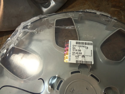 Astra J 16" Radkappensatz original GM NEU