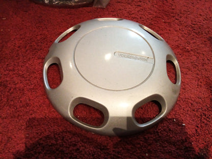 VW Passat 35i Radkappe 14 Zoll original VW NEU mit leichten Lagerspuren