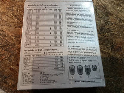 Diverse Fahrzeuge Satz Felgenschlösser original KLEEBLATT