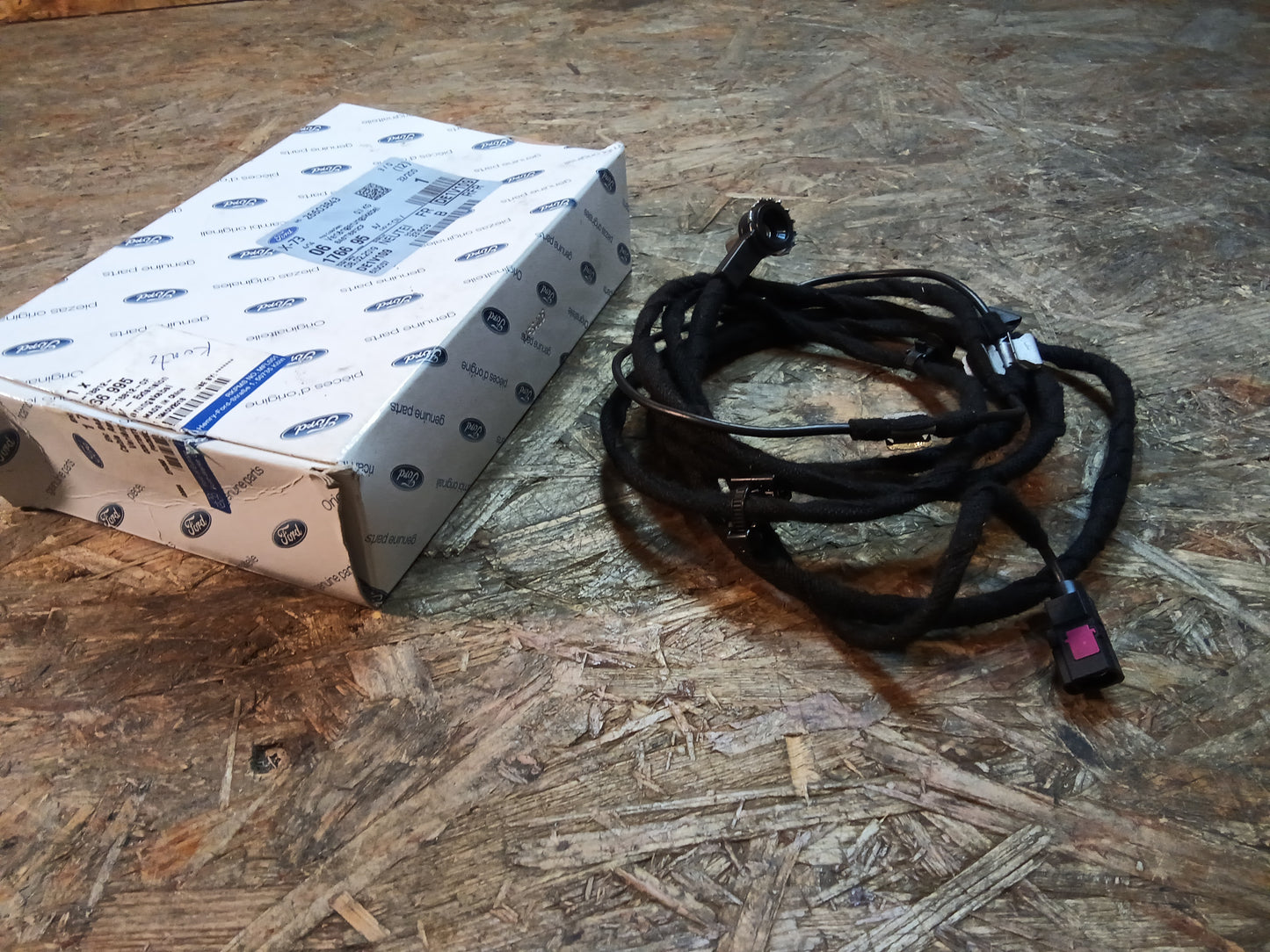 Ford Fiesta VI Verlängerungskabel original Ford NEU