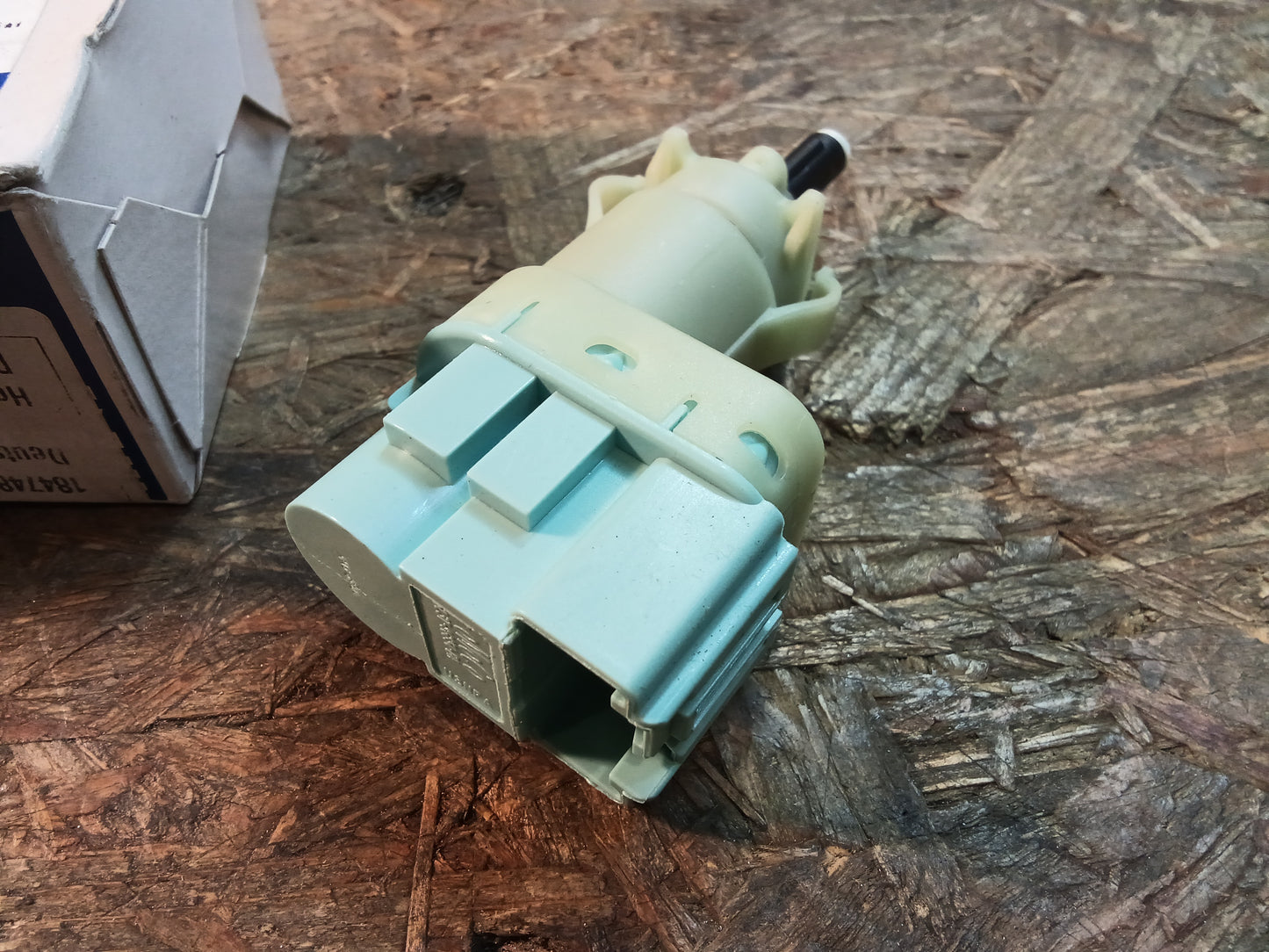 Ford Transit MK7 Bremslichtschalter original Ford NEU