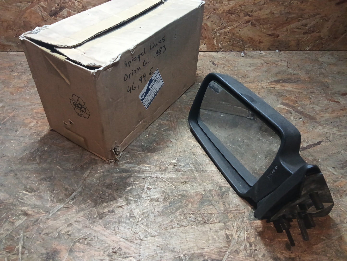 Ford Orion GL BJ 83 Außenspiegel links original Ford NEU