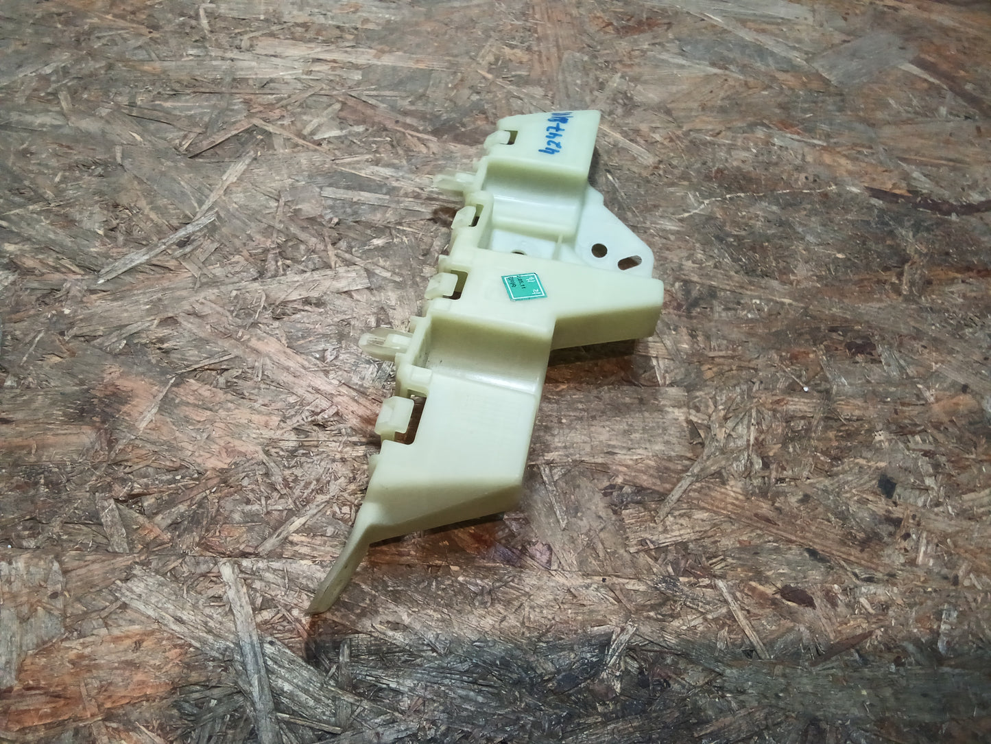 Mokka A Mokka X Halter Stoßstangenschlitten vorne links original GM NEU