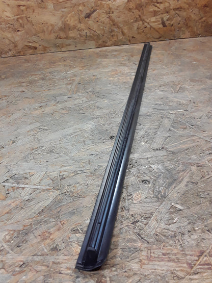 Ford Escort/ Orion Bj 08.90-11.92 Zierleiste links original Ford NEU