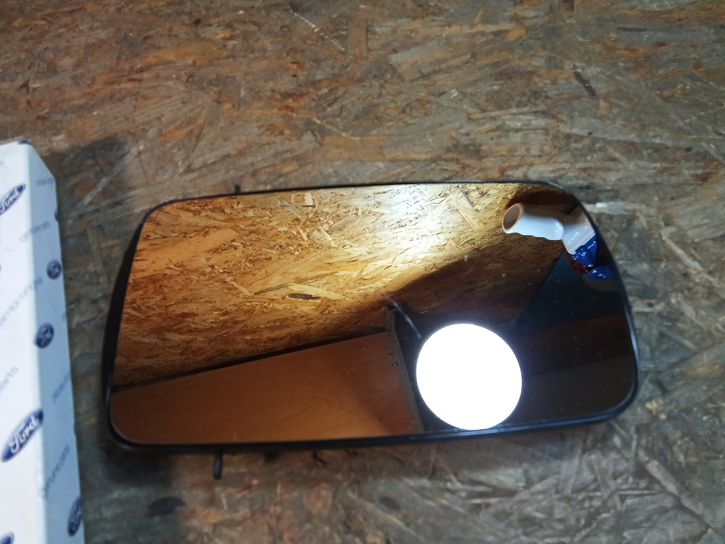 Ford Fiesta MK3 Spiegelglas links original Ford NEU