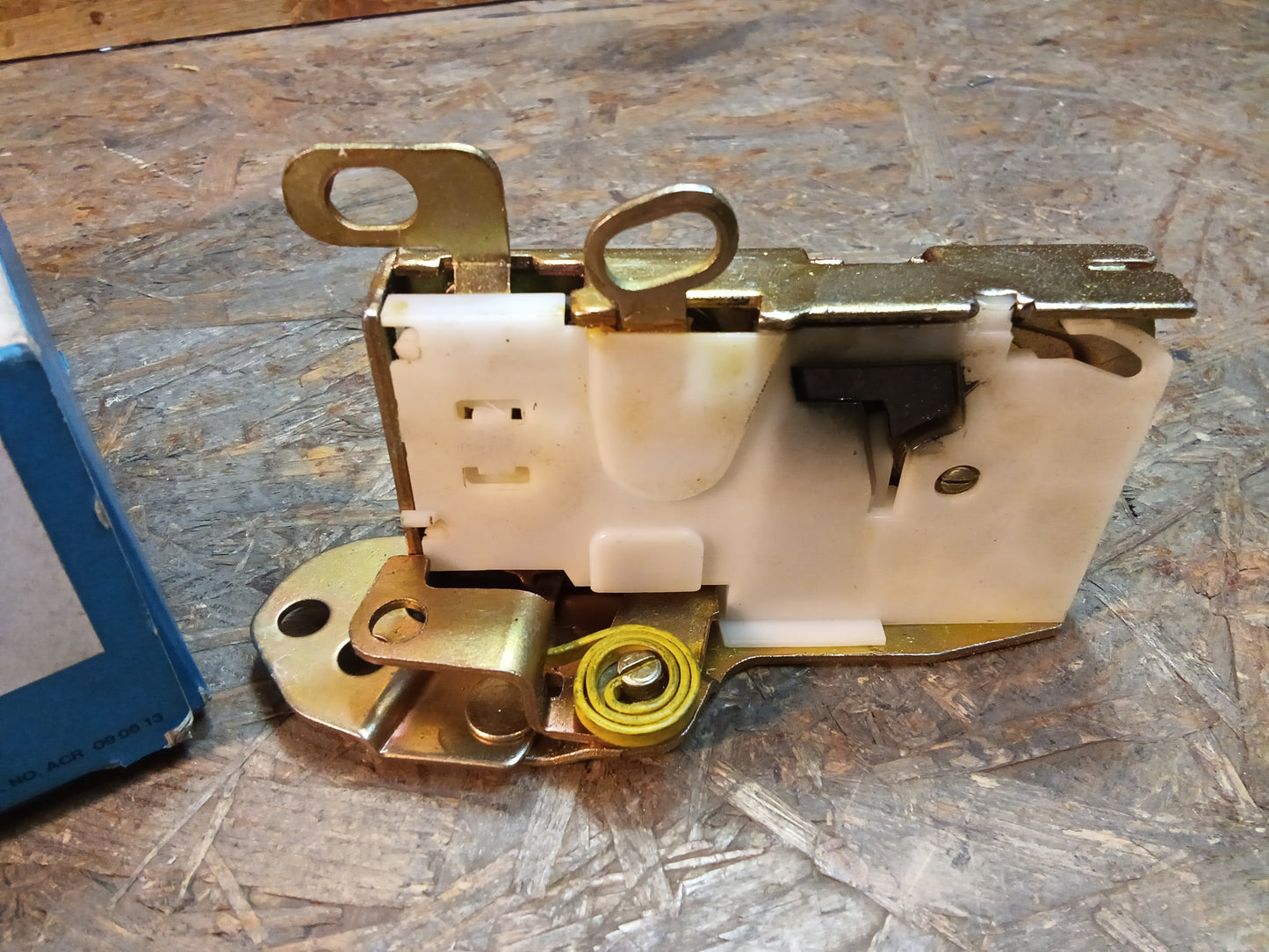 Ford Granada Consul Scorpio Sierra Türschloss links original Ford NEU