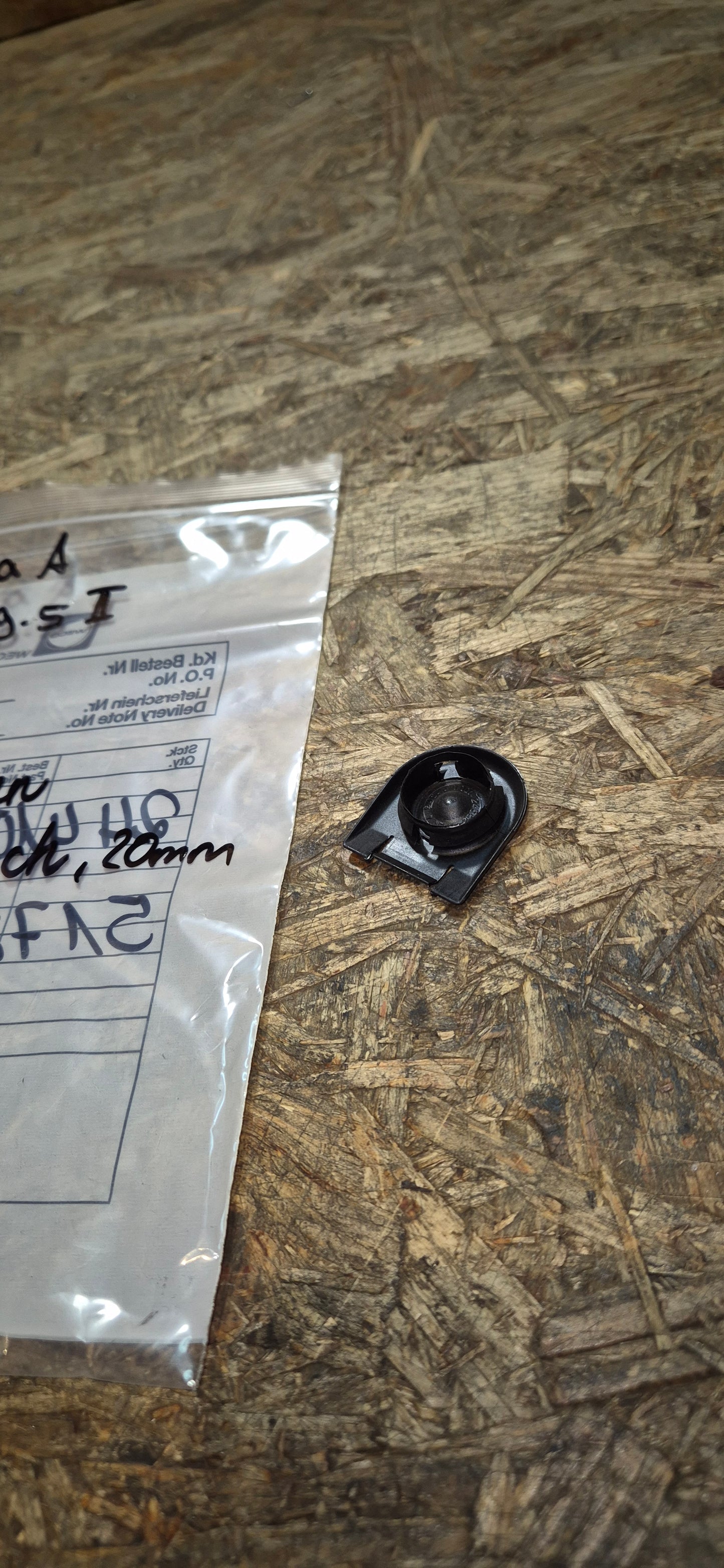 Stopfen Außenblech, Insignia, Saab, Original Neu
