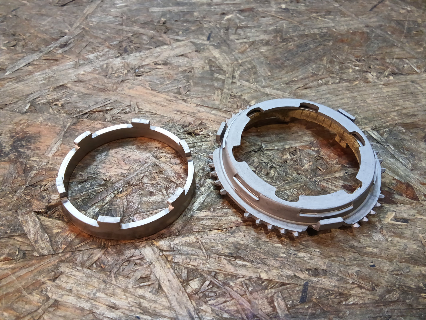 Ford Fiesta Focus Puma EcoSport Synchronring Schaltgetriebe original Ford NEU