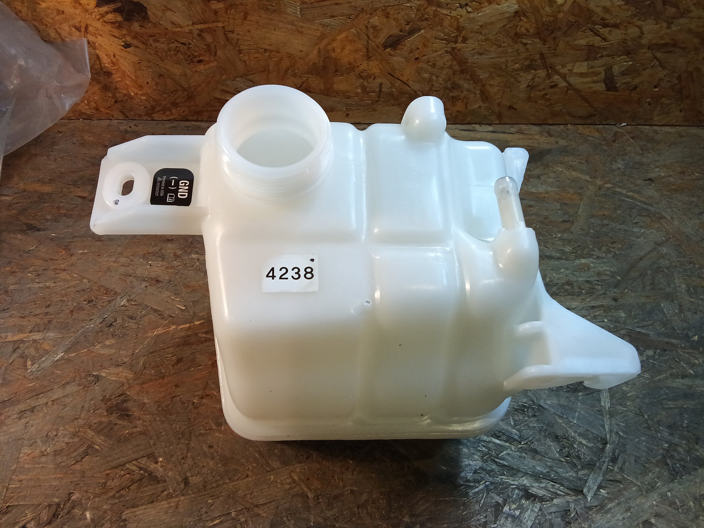 Opel Antara bj 01.16-08.17 Opel Arena bj 01.97-12.01 Ausgleichsbehälter Kühlmittel original GM NEU