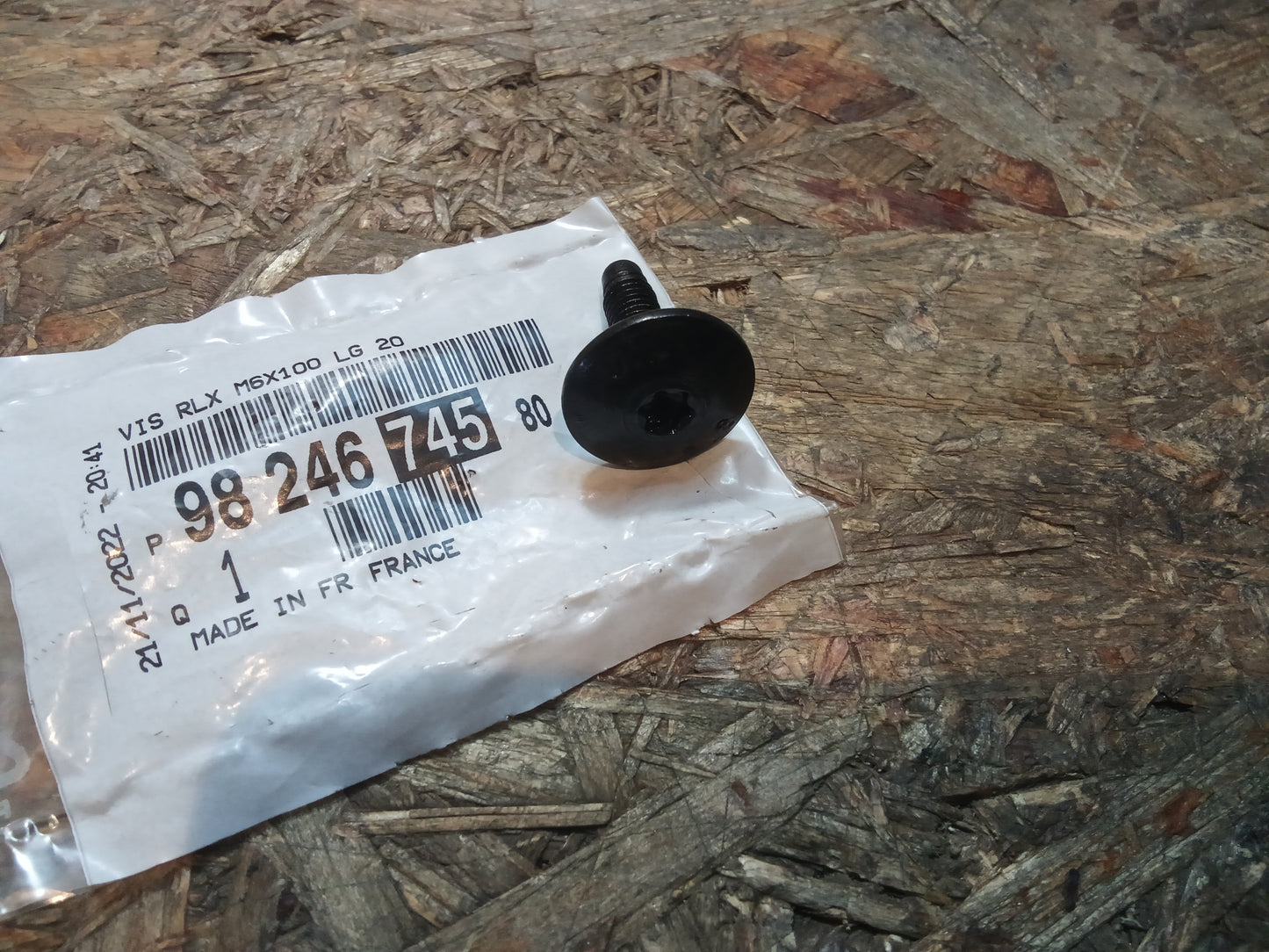 Citroen Peugeot Renault VW Torxschraube an Stoßfänger original PSA NEU