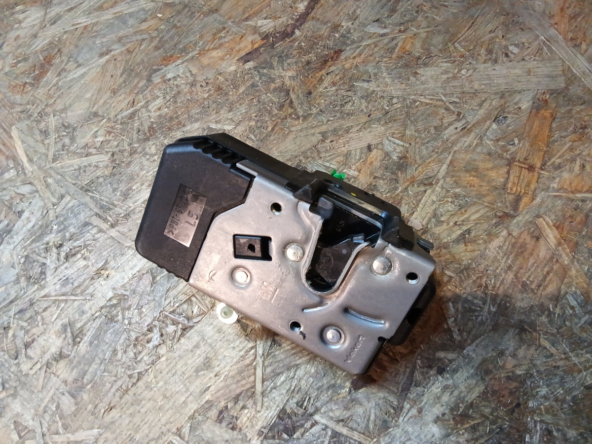 Vectra B Türschloss vorne links original GM NEU