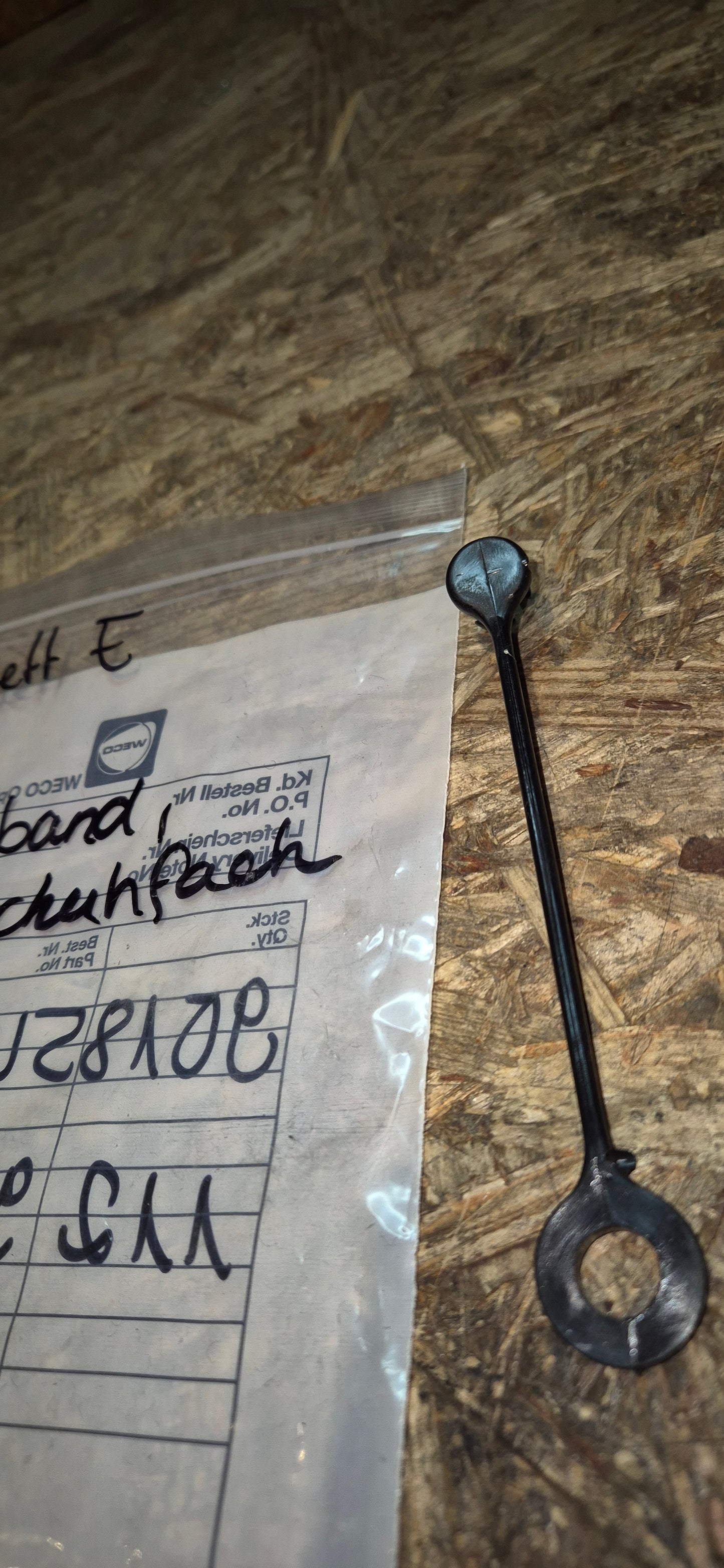 Halteband Handschuhfach, Kadett, Original GM Neu