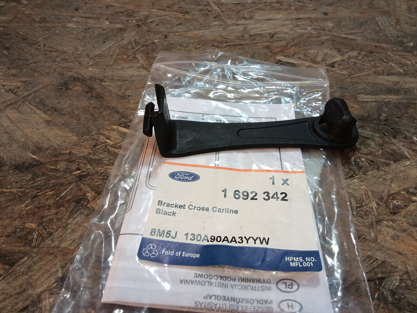 Ford Fiesta BJ 01-12 Halteclip Fußmatte original Ford NEU