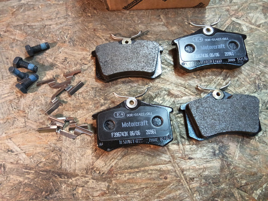 Ford Galaxy 2.0l 2.3l 2.8l Bremsklötze hinten original Motorcraft NEU