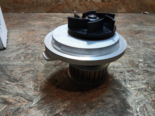 Omega B Zafira B 2.0,2.2 16V Wasserpumpe original GM NEU