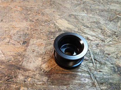 Ford Riemenscheibe Lichtmaschine original Ford NEU