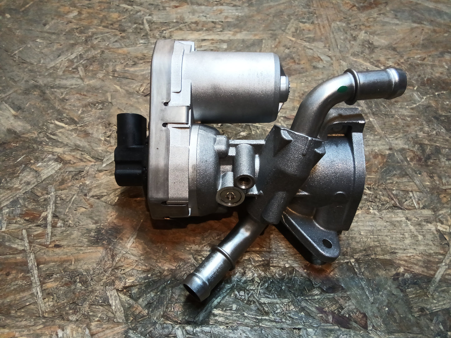 Ford Transit 2.2/2.4/3.2 TDCi AGR-Ventil Abgasrückführung original Ford NEU