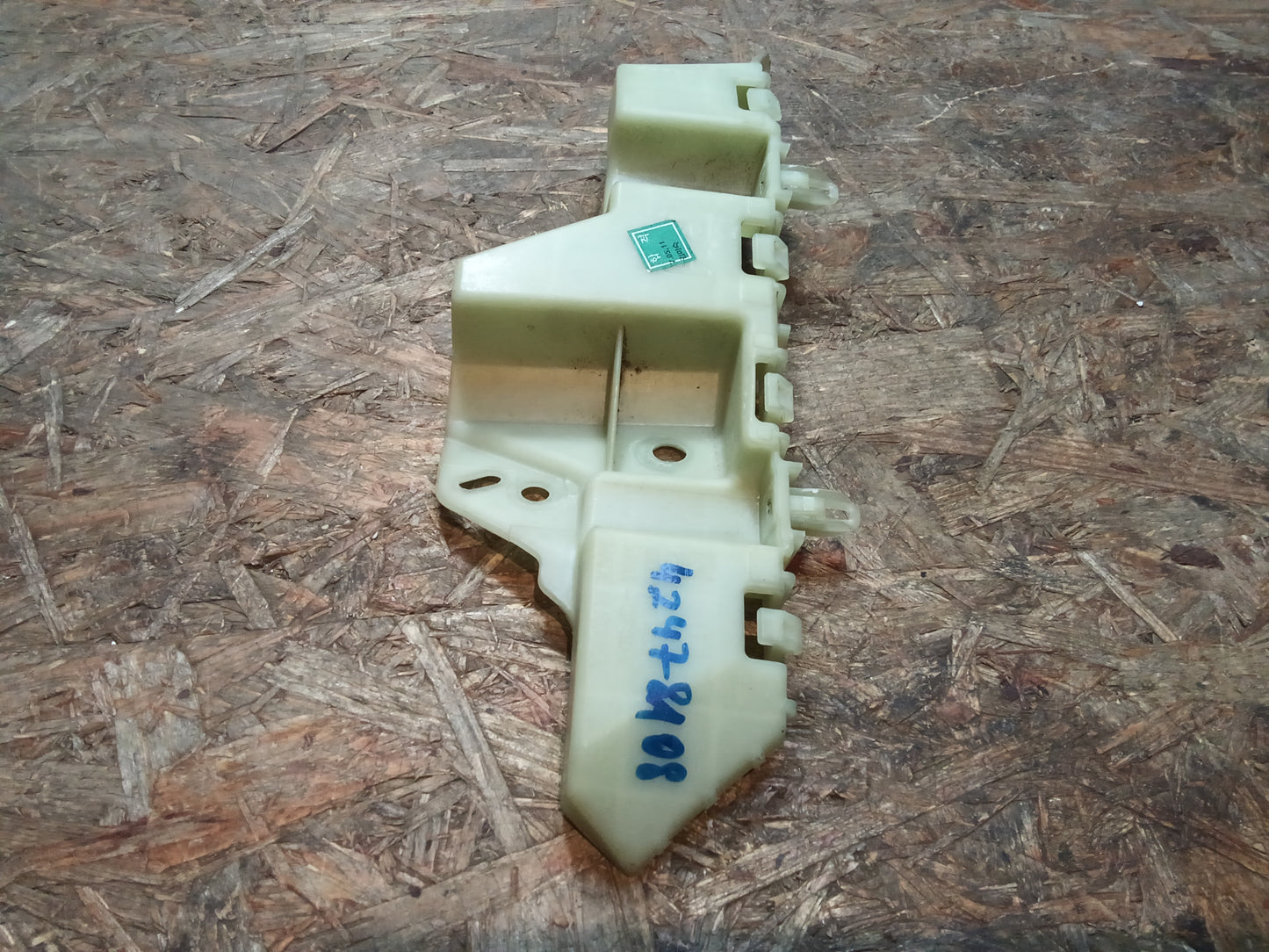 Mokka A Mokka X Halter Stoßstangenschlitten vorne links original GM NEU