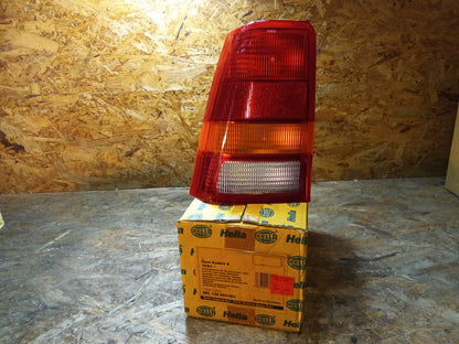Kadett E bj 10.84-...  Gehäuse Heckleuchte original Hella NEU NOS