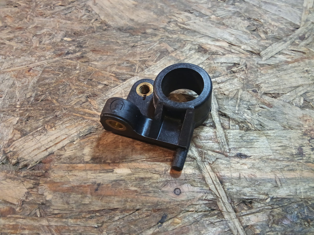 Vectra Corsa Astra Halter ABS-Sensor Achsschenkel links original GM NEU