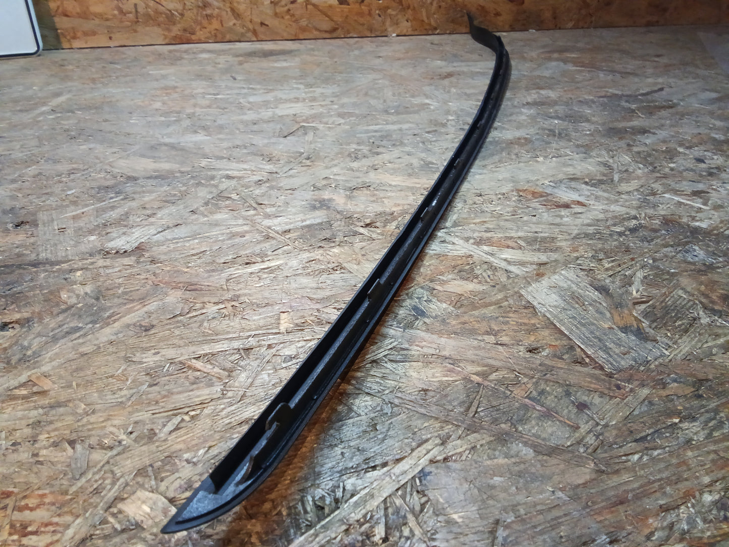 Ford Fiesta VI Zierleiste Windschutzscheibe original Ford NEU