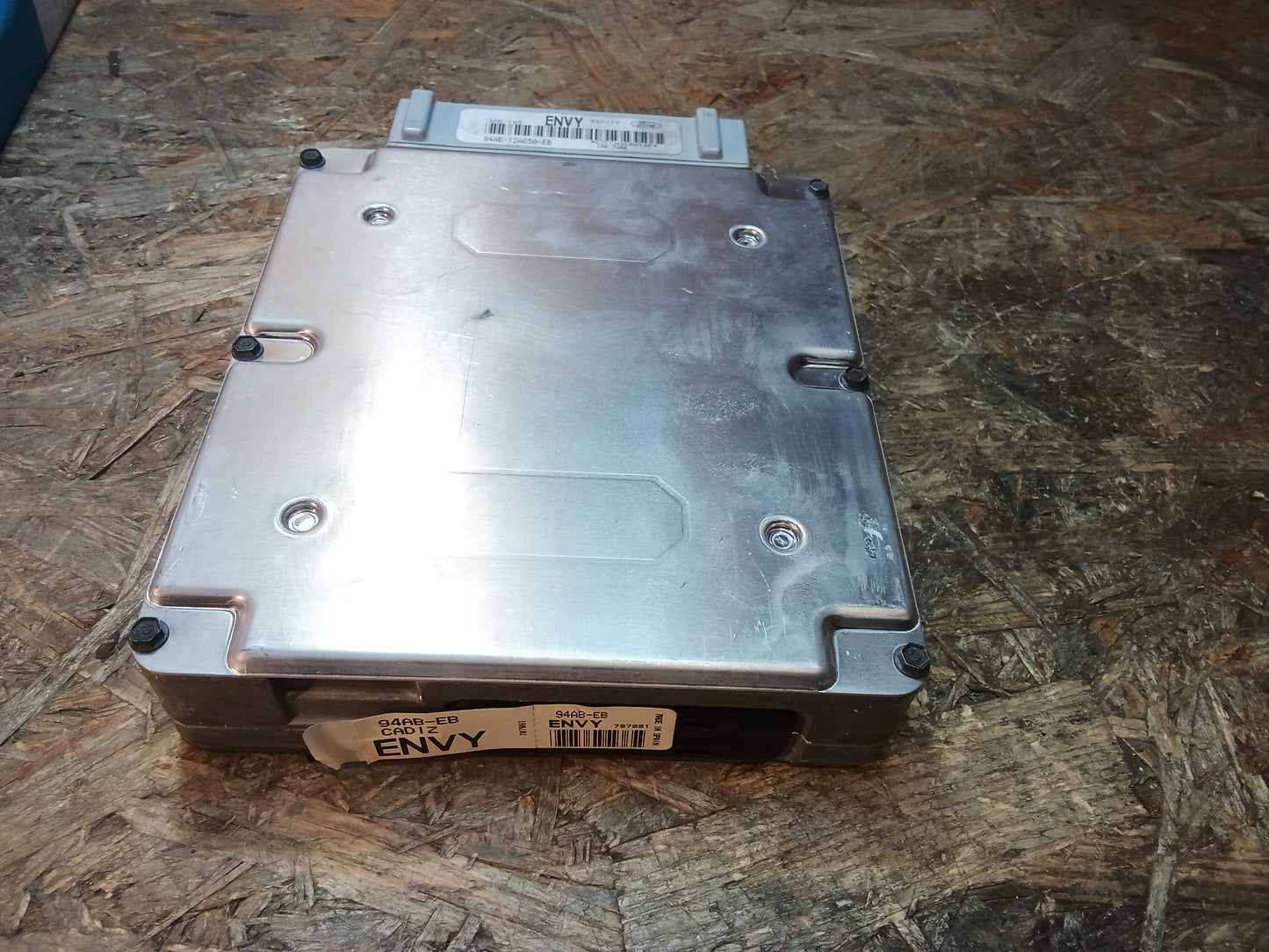 Ford Escort 1,6 16V Modul Steuergerät EFC IV original Ford NEU