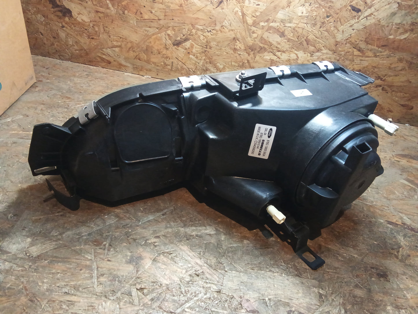 Ford Sierra BJ 87-93 Scheinwerfer rechts original Ford NEU