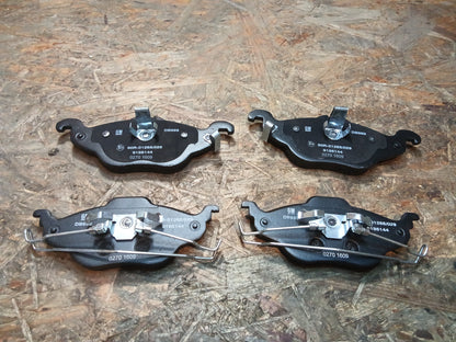 Astra G siehe Bild Bremsbeläge original GM NEU