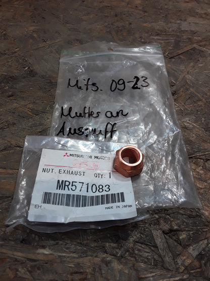 Mitsubishi Bj 09-23 Mutter an Auspuff original Mitsubishi NEU