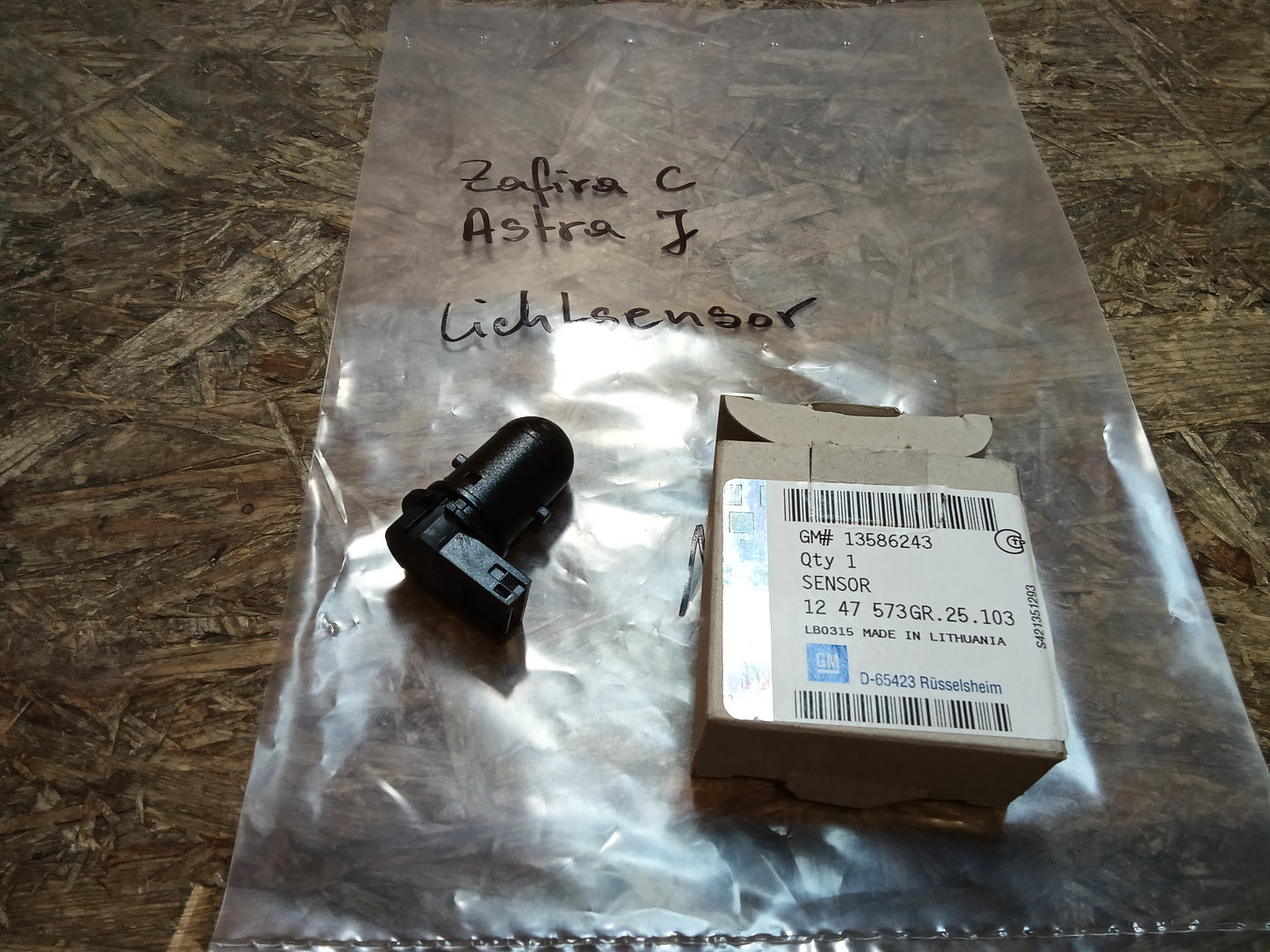 Zafira C Astra J Lichtsensor original GM NEU