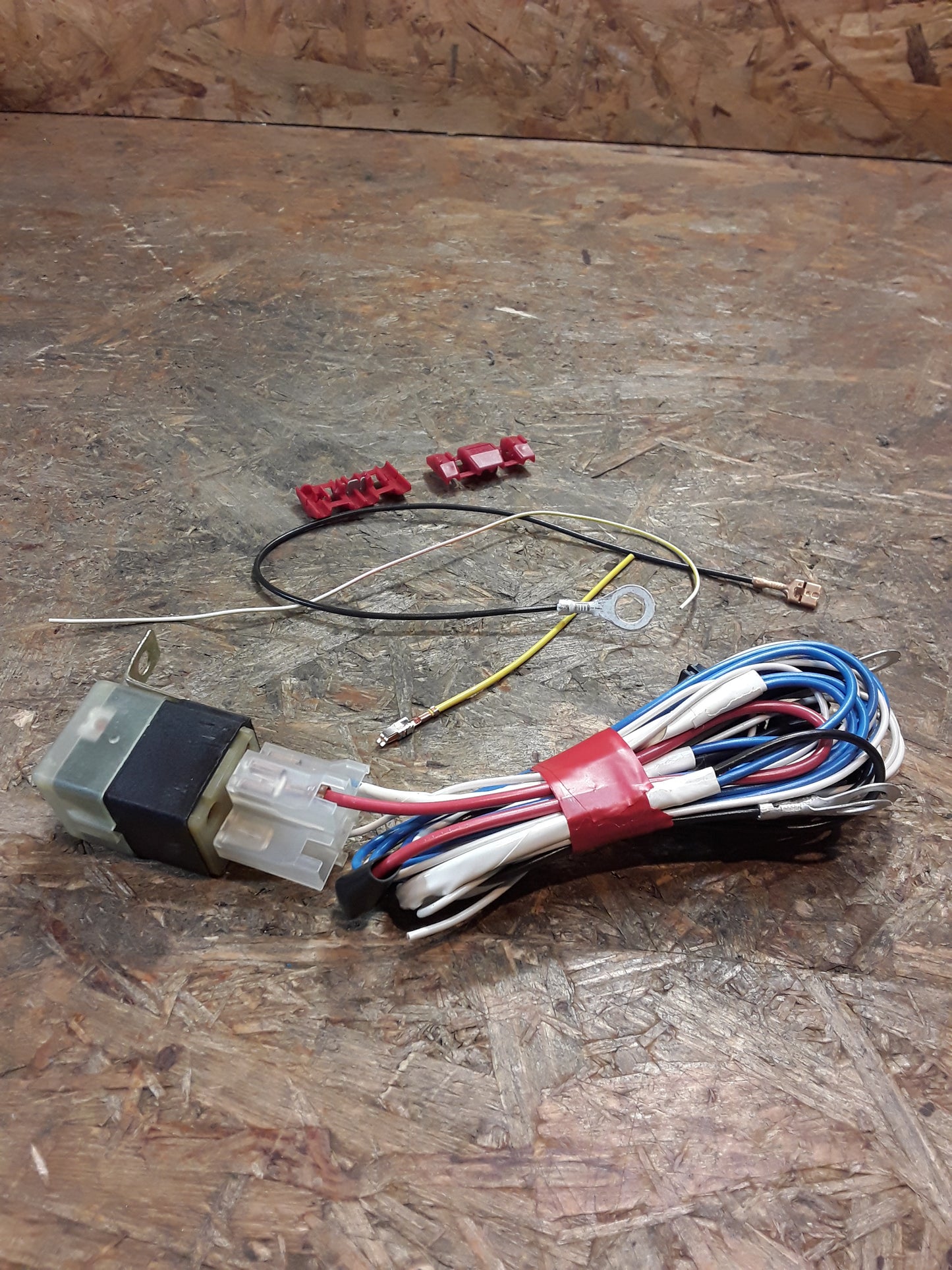 Ford Mondeo Elektrosatz Anhängerkupplung original Ford NEU