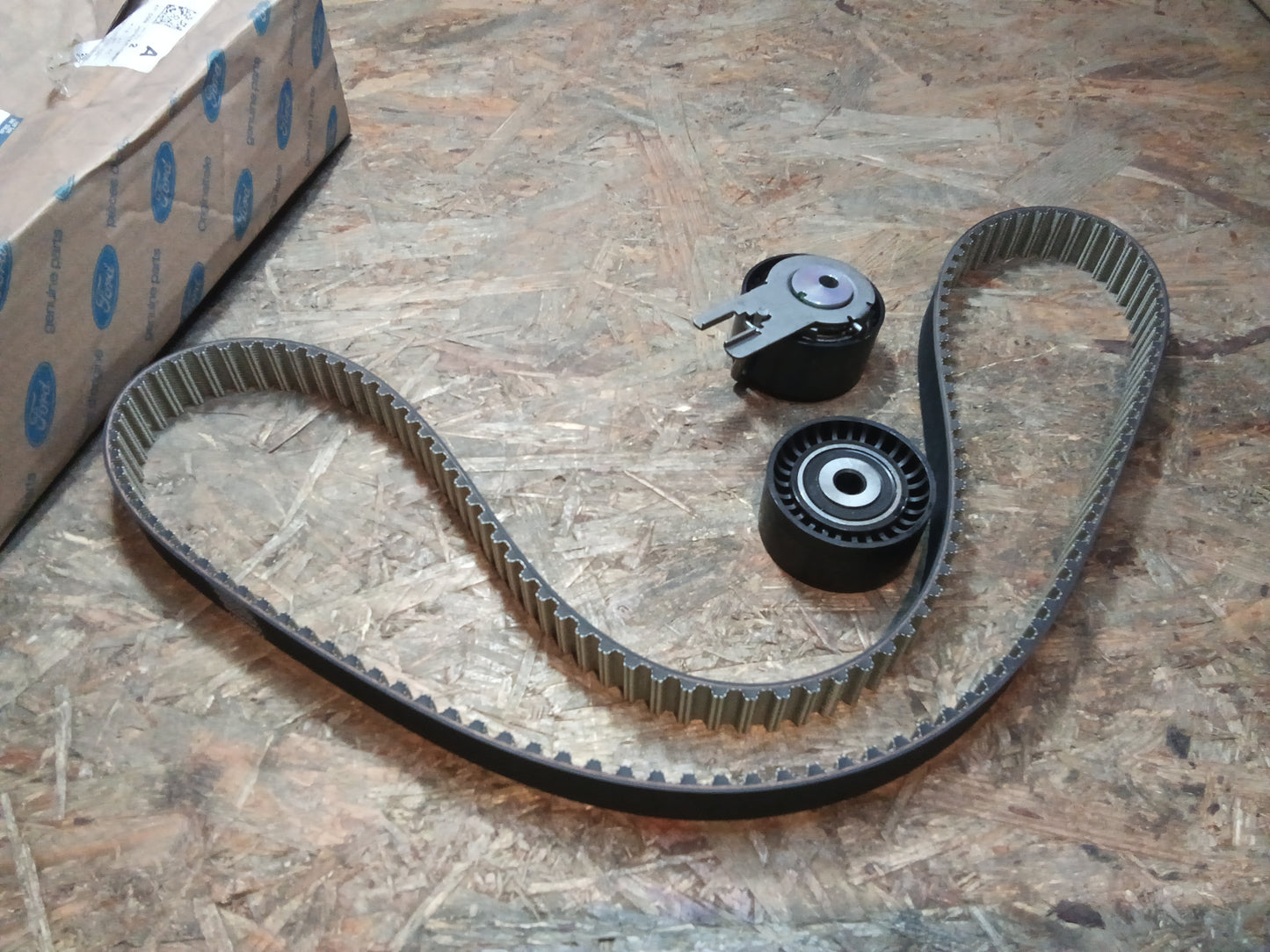 Ford Fiesta MK5/ Focus MK2 Zahnriemensatz original Ford NEU