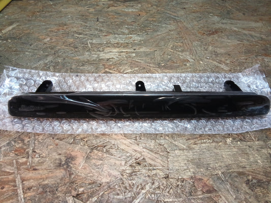 Tuning-Tec LED Lightbar Bremsleuchte für VW T5 Bus 03-15 mit Heckklappe schwarz