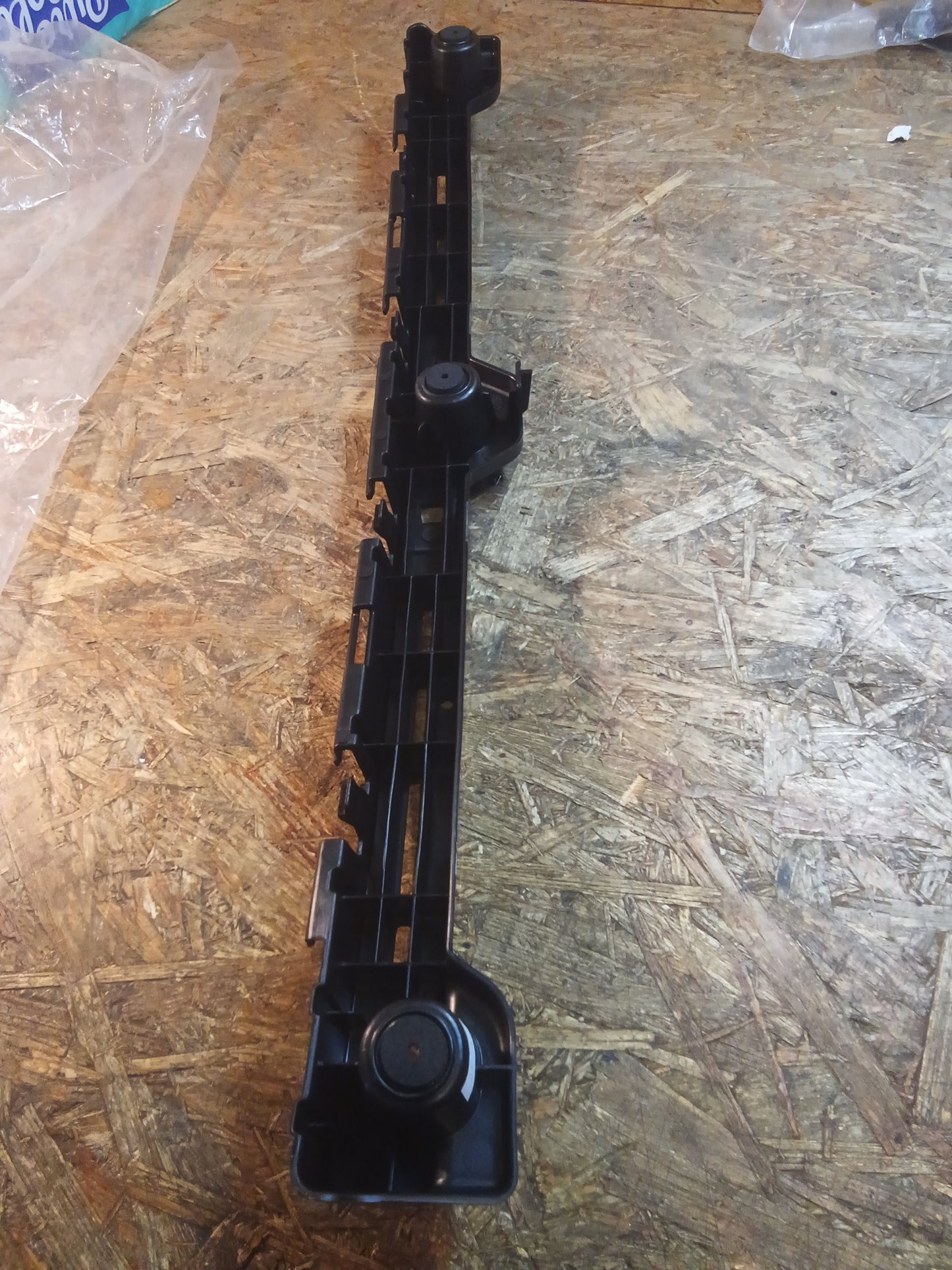 Chevrolet Cruze 09-14 Halter Stoßstange hinten original GM NEU