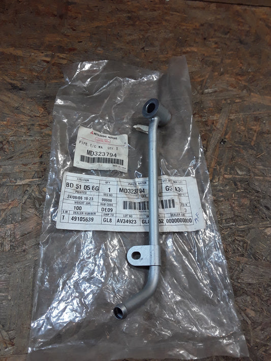 Mitsubishi Pajero Sport 2,5Diesel 4WD Bj 98-09 Turbo Wasserrohr an Wasserpumpe original Mitsubishi NEU