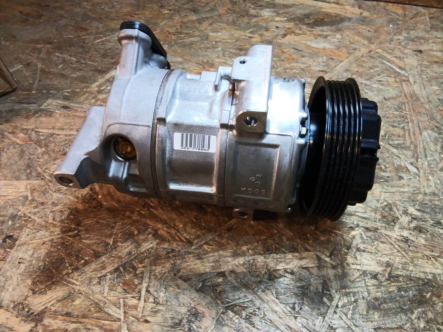 Corsa D/E Klimakompressor original GM NEU