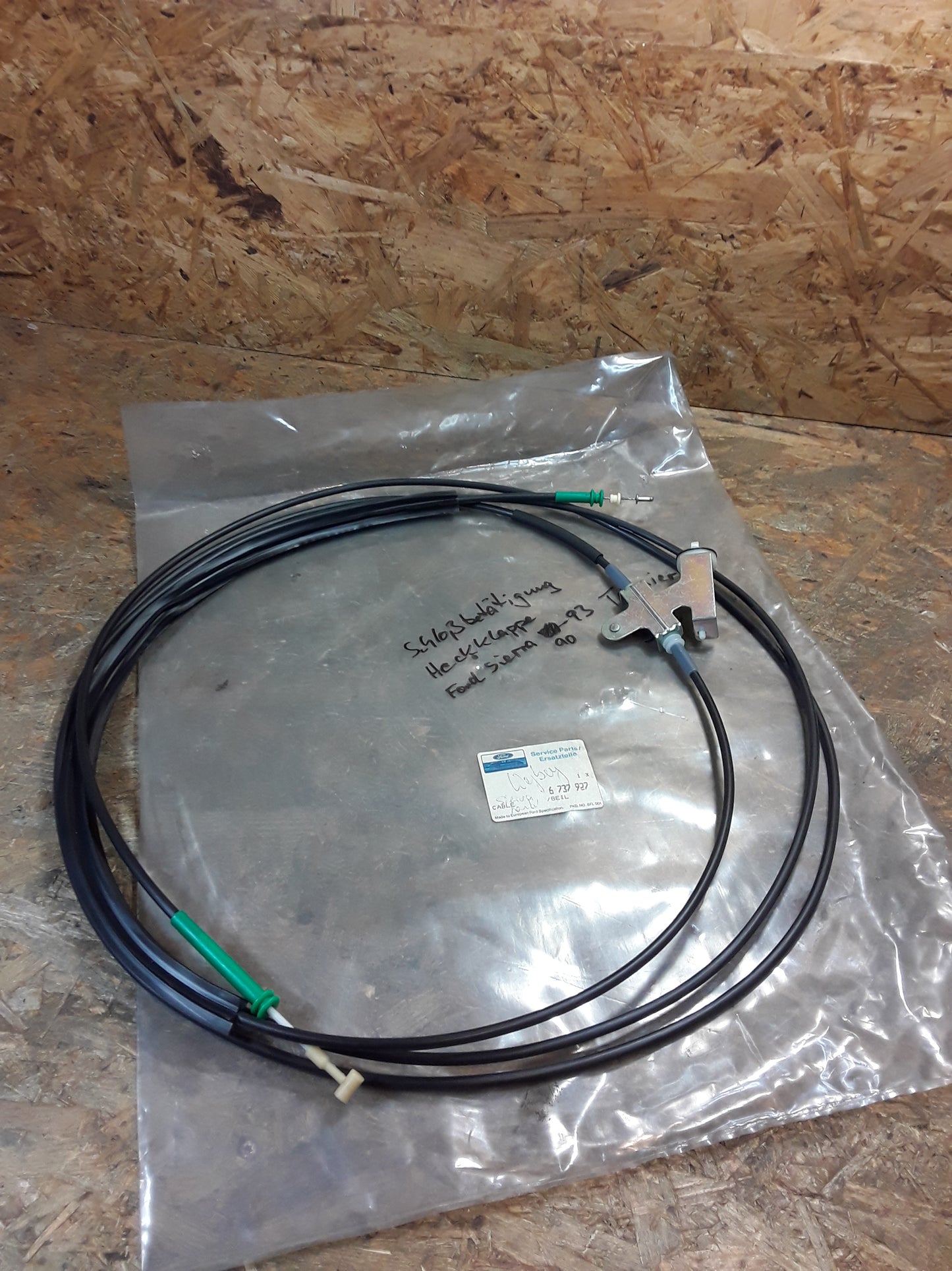 Ford Sierra Bj 90-93 Turnier Schloßbetätigung Heckklappe original Ford NEU