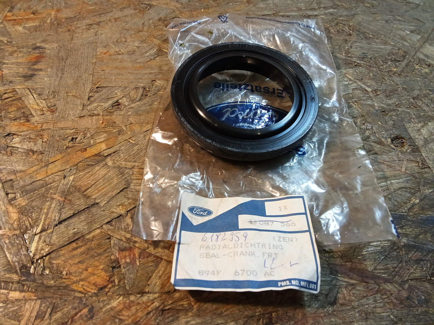 Transit MK4 Simmerring Kurbelwelle original Ford NEU