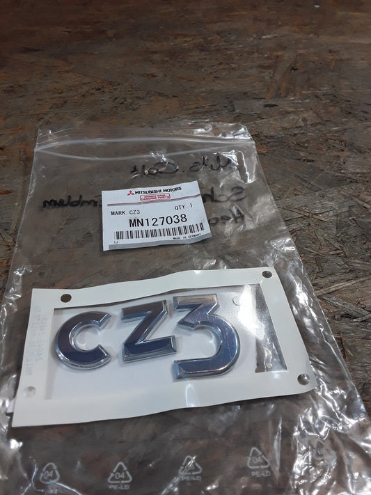 Mitsubishi Colt Schriftzug Emblem Heckklappe original Mitsubishi NEU