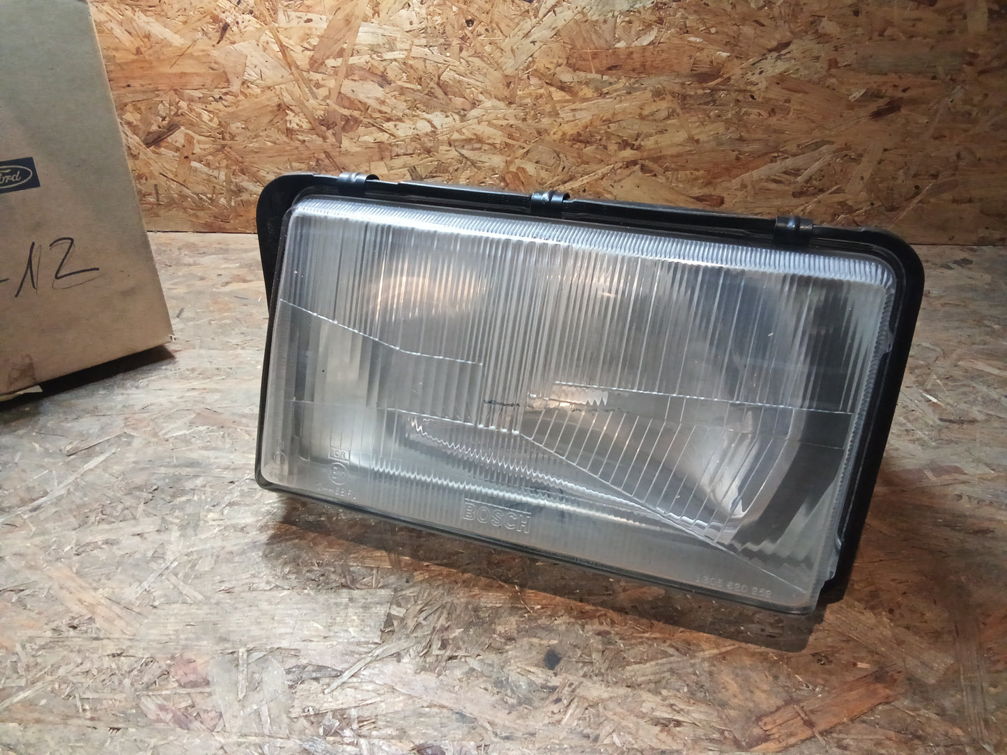 Ford Granada MK3 Scheinwerfer original Motorcraft NEU