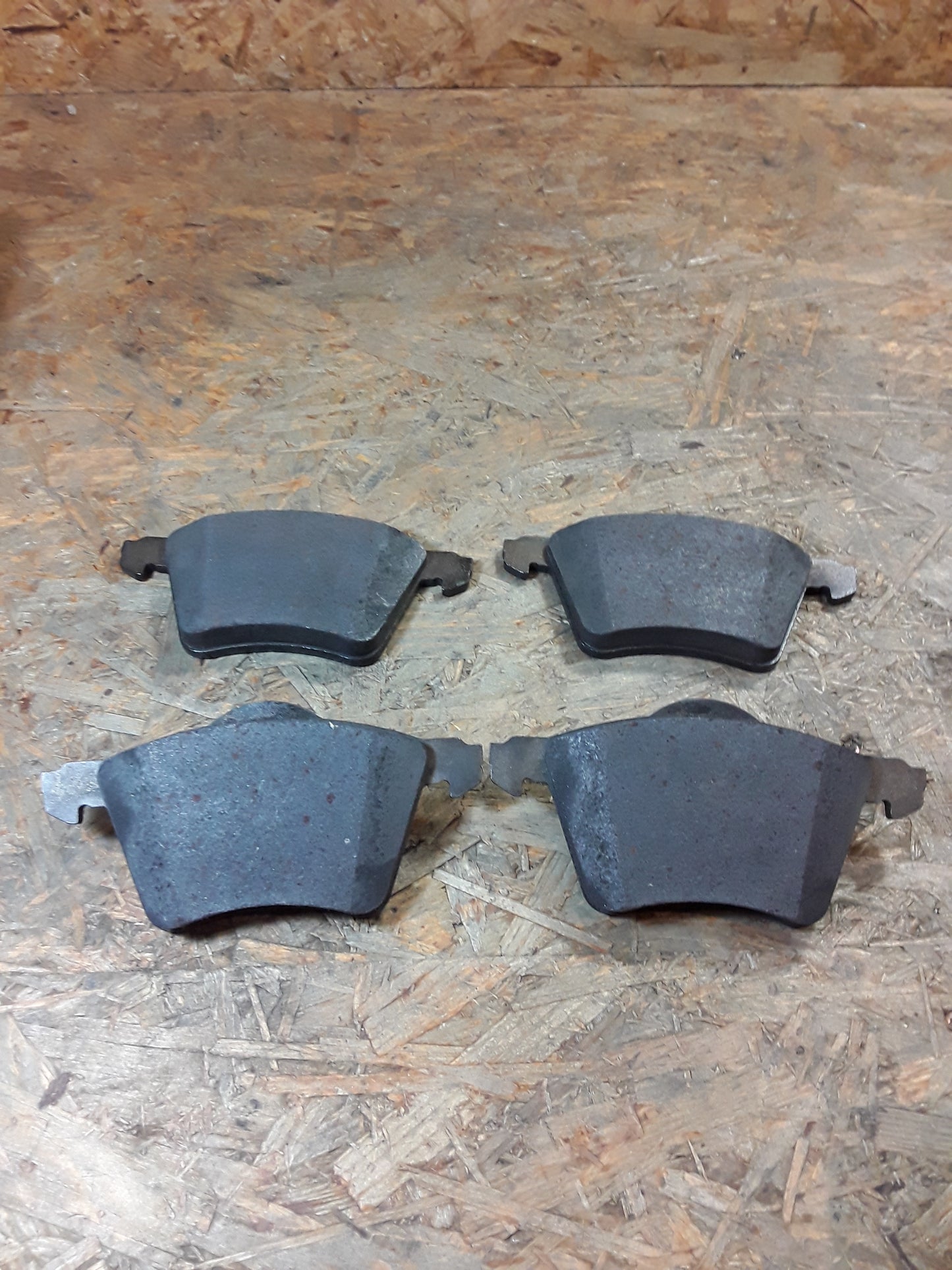 Ford Galaxy Bremsbelagsatz Vorderachse original Ford NEU