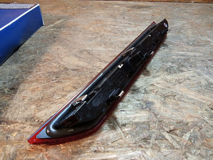 Ford Transit ab BJ 16 Bremsleuchte original Ford NEU