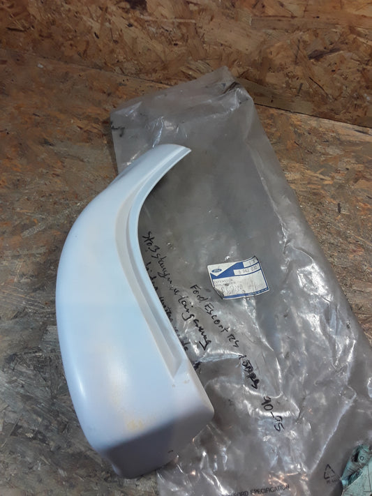 Ford Escort RS 150PS Bj 90-95 Stoßstangenverlängerung hinten unten rechts original Ford NEU