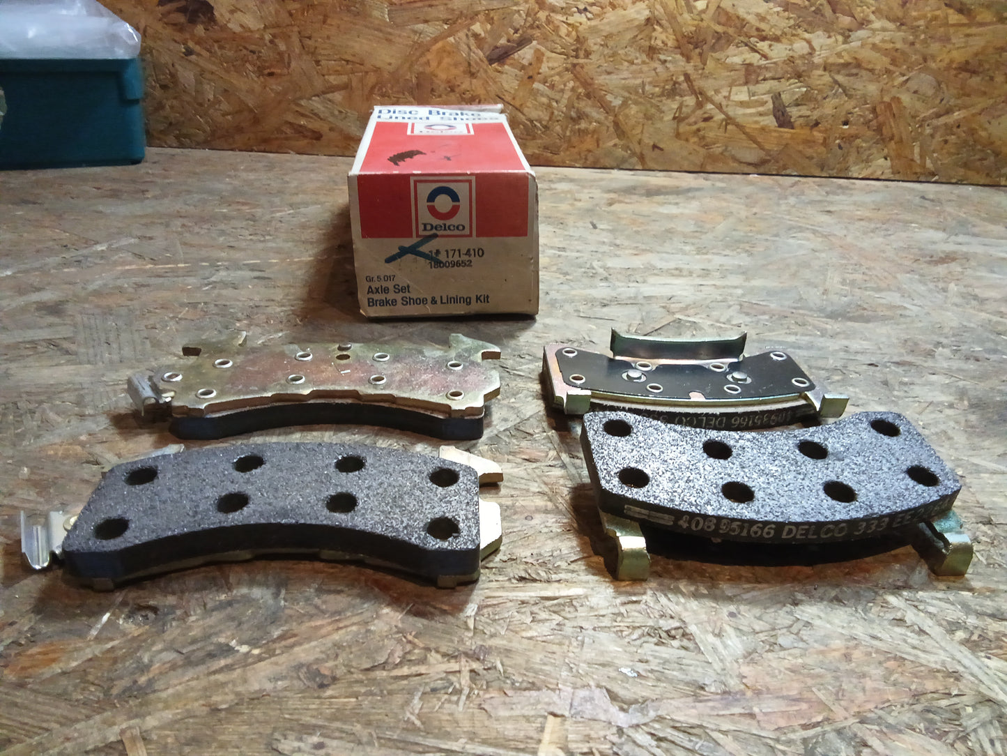 Oldtimer Youngtimer Satz Bremsbeläge original DELCO NEU