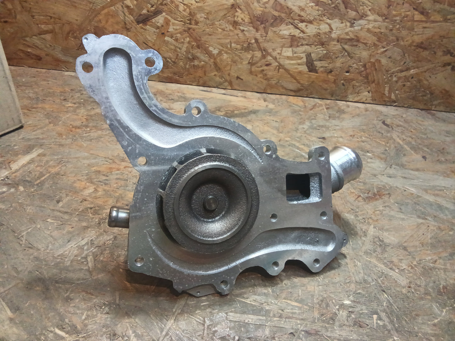 Ford Scorpio 2.9i Wasserpumpe original Ford NEU