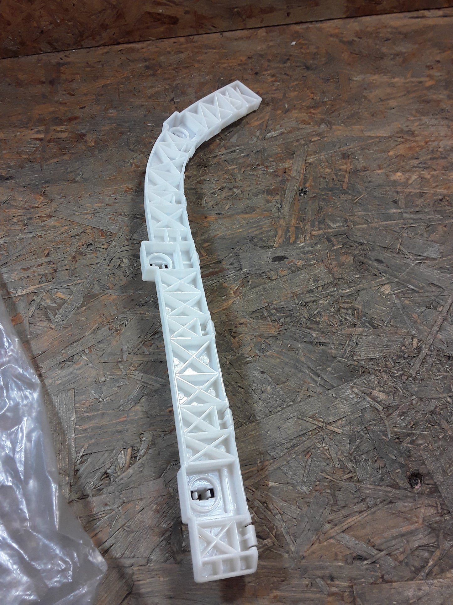 Mitsubishi Lancer VIII, CYA, CZA, 1.8l Halter Stoßstange HL original Mitsubishi NEU
